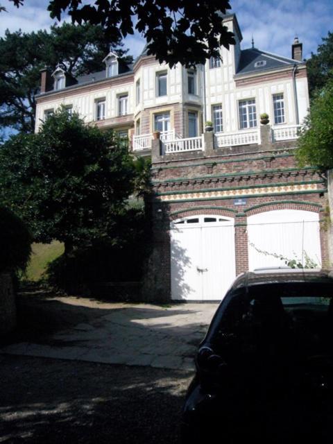 אטרטאט Chambres D'Hotes Les Charmettes מראה חיצוני תמונה