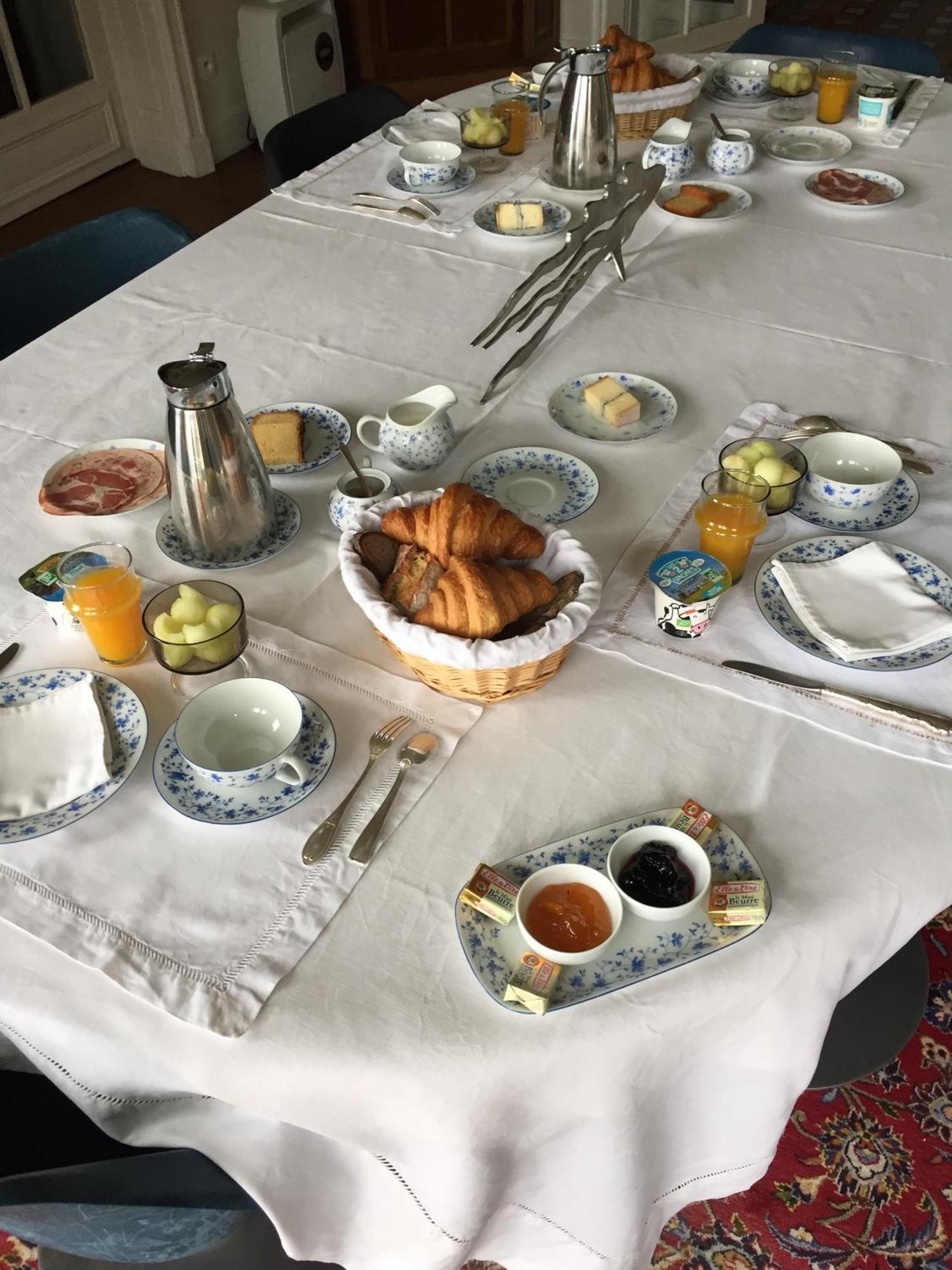 אטרטאט Chambres D'Hotes Les Charmettes מראה חיצוני תמונה